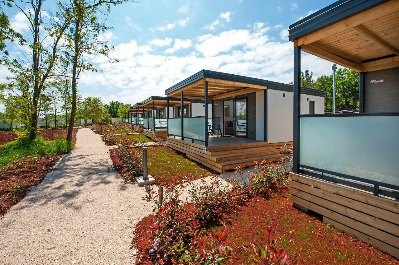 Eurocamp Mobile Homes At Fkk Nudist Campsite Solaris Tar-Vabriga
