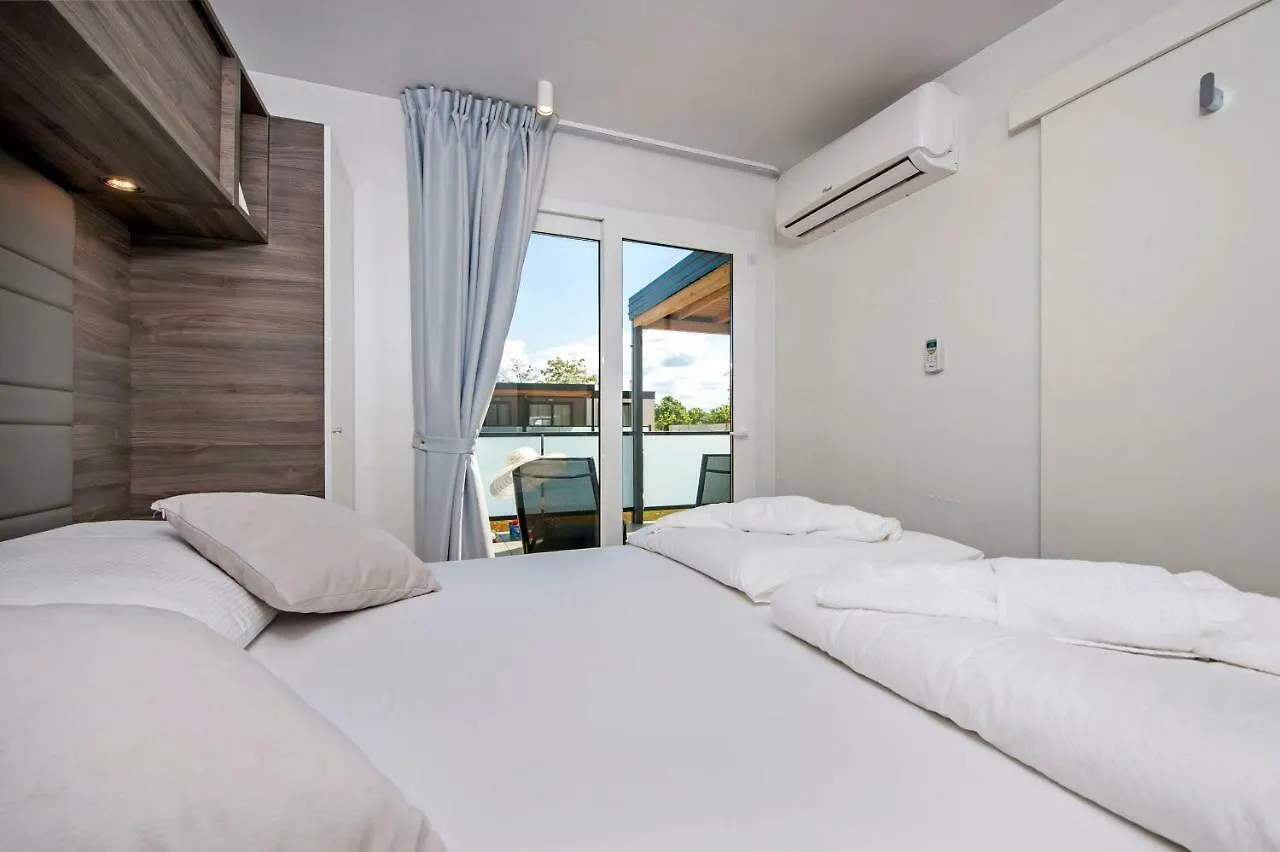 Eurocamp Mobile Homes At Fkk Nudist Campsite Solaris Tar-Vabriga Feriepark