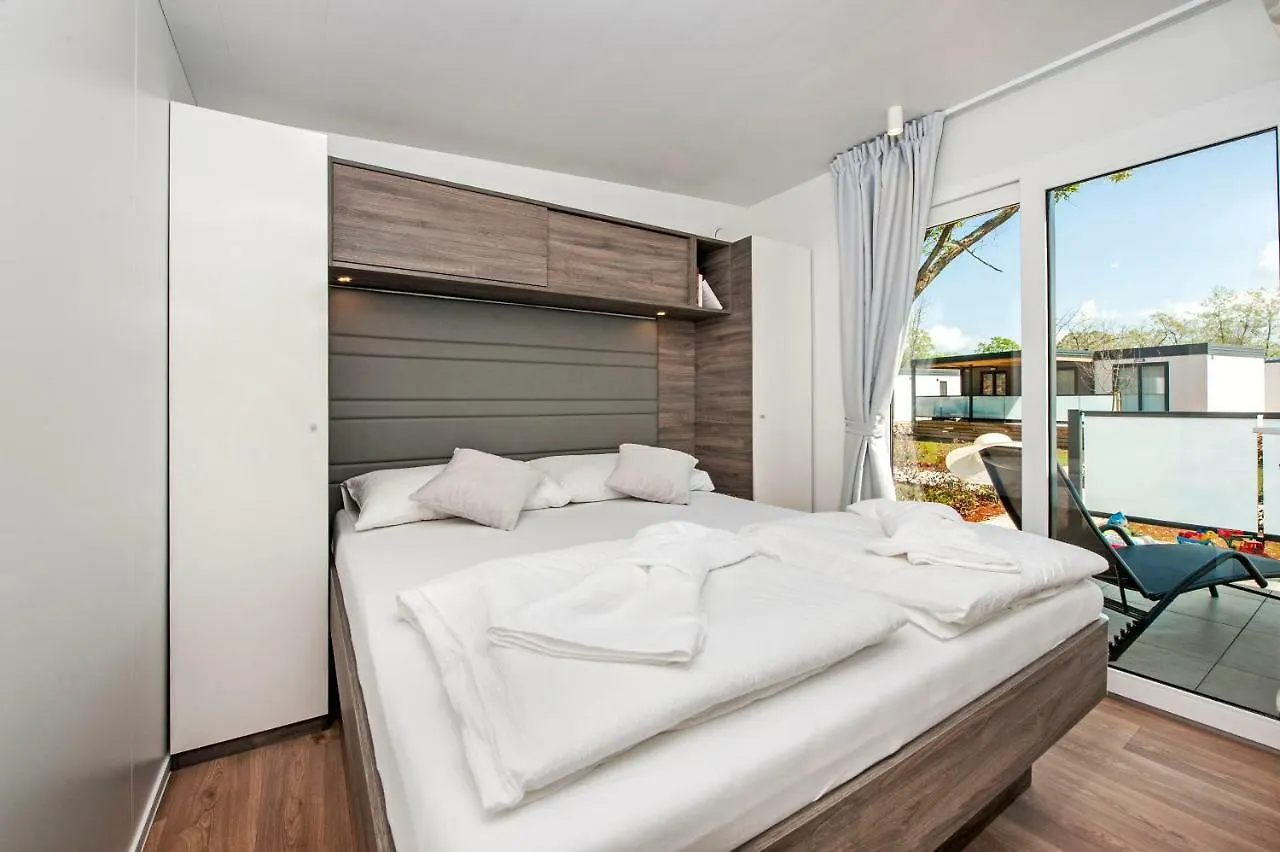 Eurocamp Mobile Homes At Fkk Nudist Campsite Solaris Tar-Vabriga Feriepark
